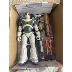 Disney Pixar Lightyear‎ Fully Equipped Buzz Lightyear 11.6 Figure